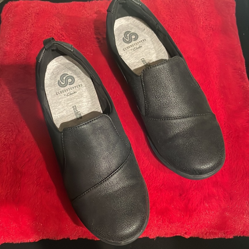 Cloudsteppers by Clarks slip in leather soft cushion loafer